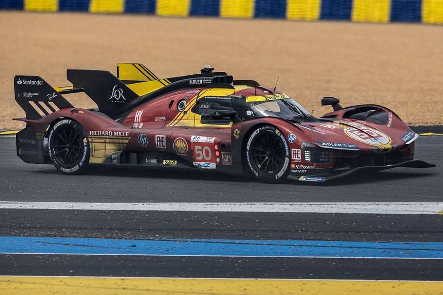 La Ferrari en piste ce dimanche.