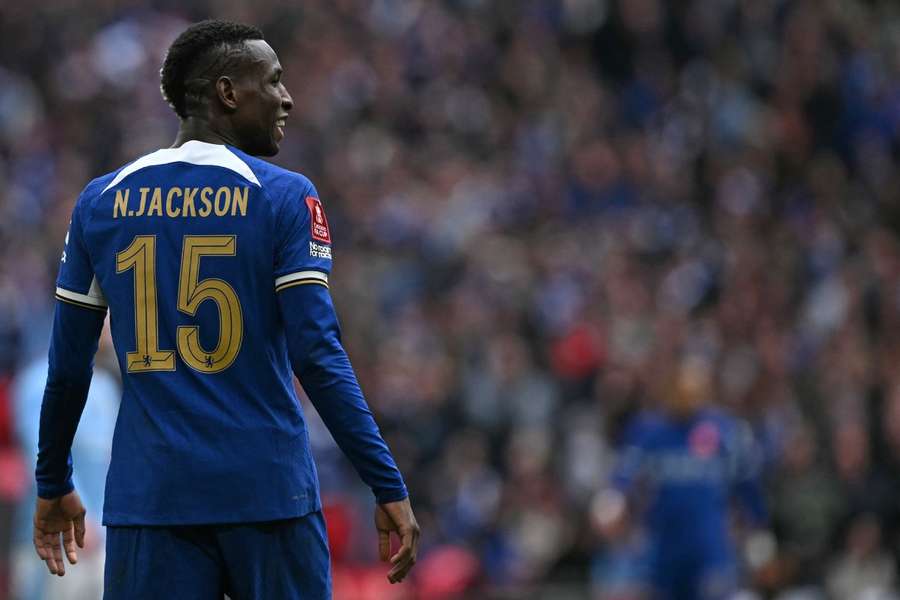 Nicolas Jackson não teve um dia feliz em Wembley