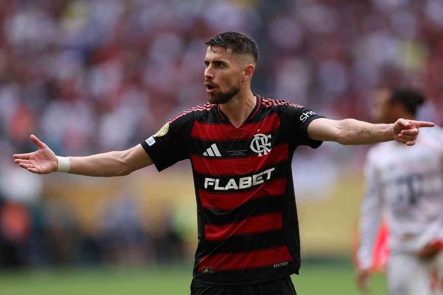Jorginho faz sua estreia no Brasileirão