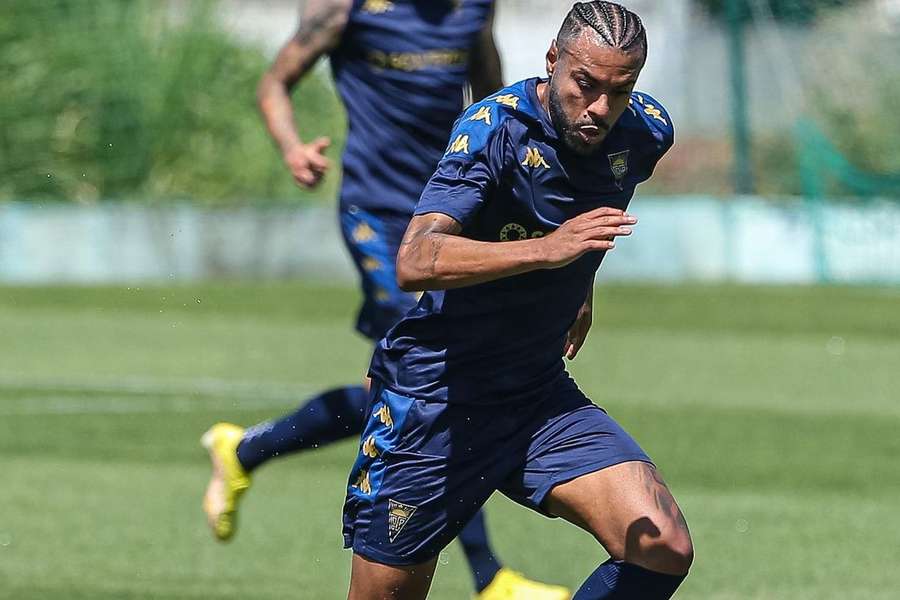 Cassiano marcou um dos golos do Estoril