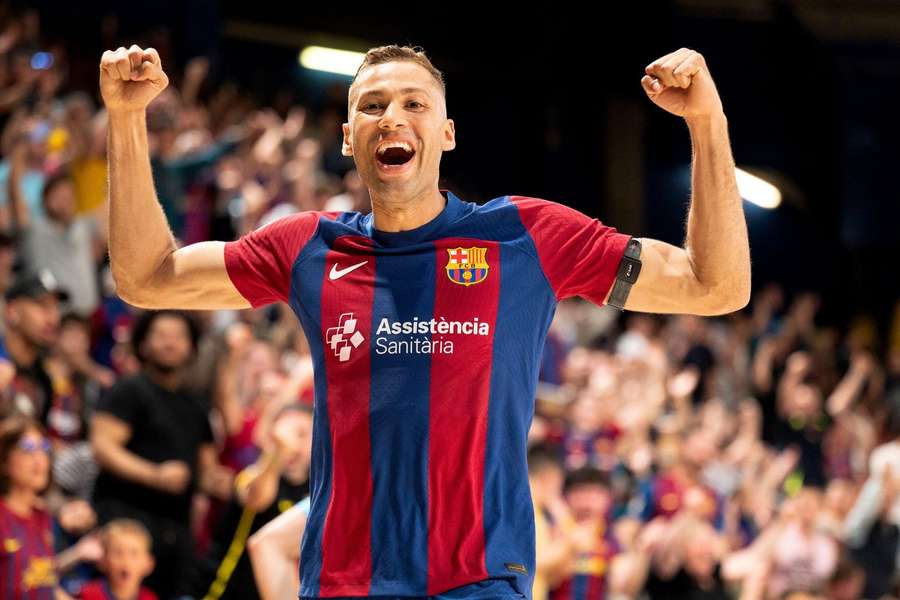 Pito é outra estrela do Barcelona Pito é outra estrela do Barcelona