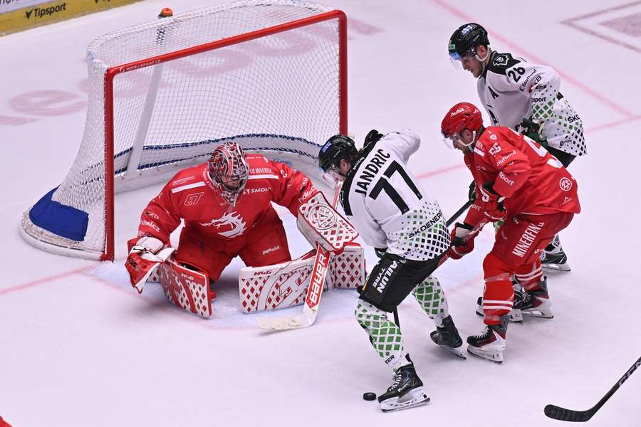 Marek Mazanec v zápase s Mladou Boleslaví. Marek Mazanec v zápase s Mladou Boleslaví.