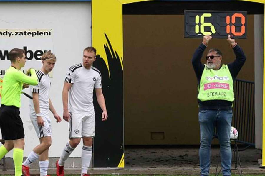 Nejnižší soutěže v hlavním městě čeká zásadní novinka: opakované střídání Nejnižší soutěže v hlavním městě čeká zásadní novinka: opakované střídání