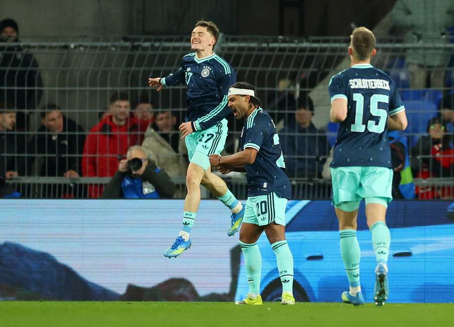 Wirtz slaví svůj zásah.