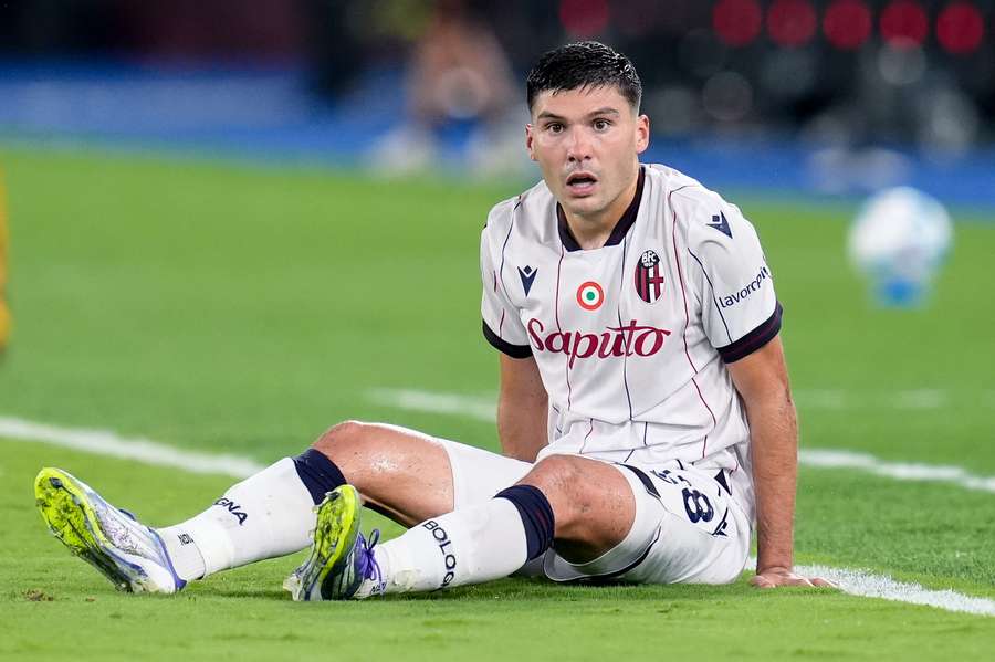 Nicolò Cambiaghi ao serviço do Bolonha