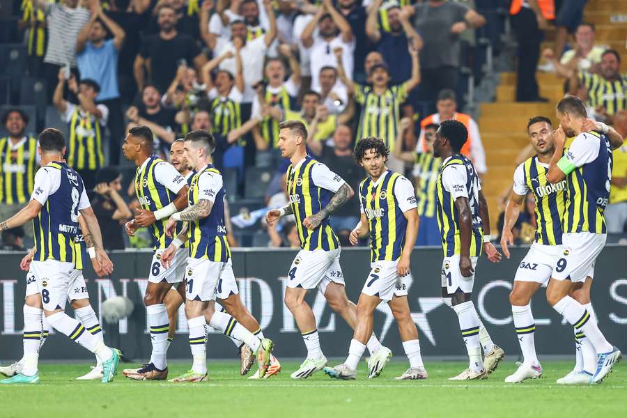 Hoofdrol debutant Dusan Tadic bij Fenerbahçe tegen Gaziantep