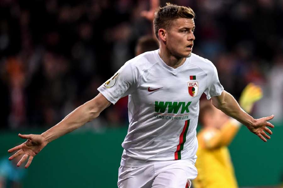 Alfred Finnbogason als speler van FC Augsburg