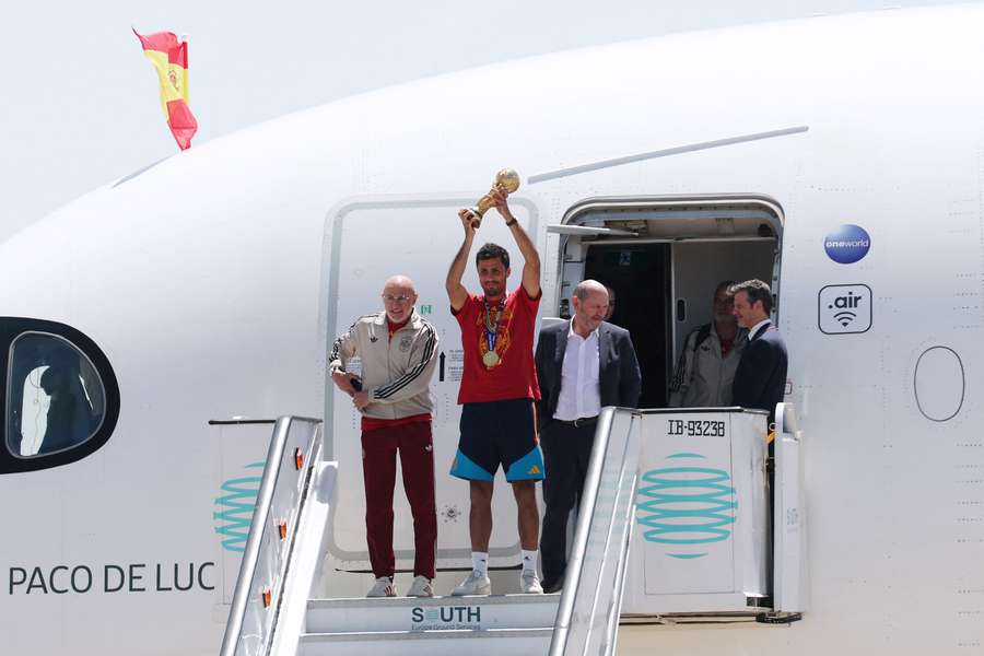 Spain captain Rodri, coach Luis De La Fuente and Spanish Football Federation President Rafael Louzan arrived at Madrid airport on Monday Spain captain Rodri, coach Luis De La Fuente and Spanish Football Federation President Rafael Louzan arrived at Madrid airport on Monday
