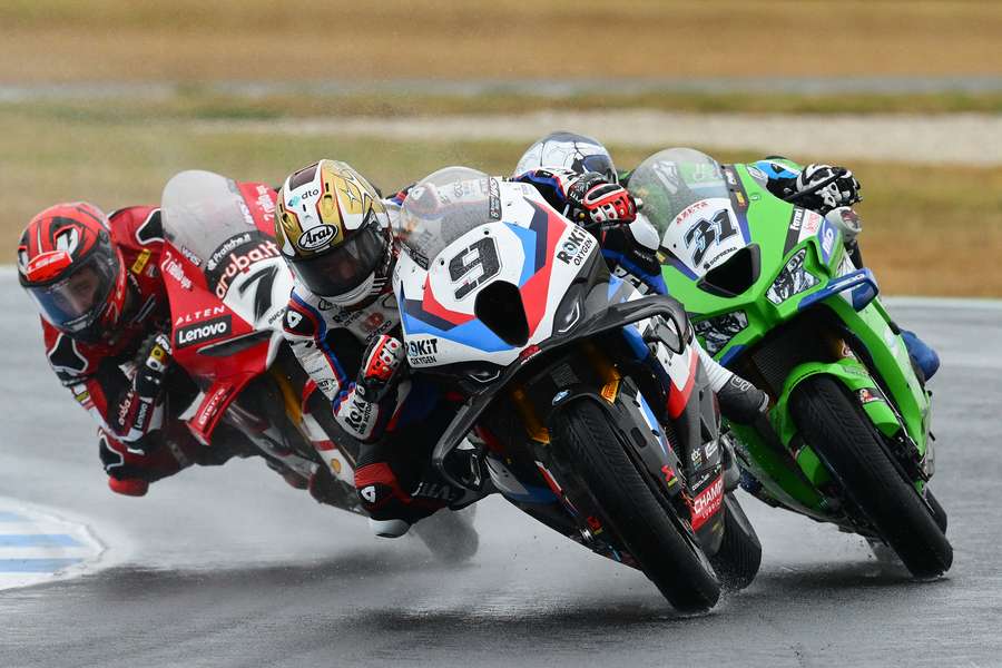 Evento da Superbikes segue para Portimão