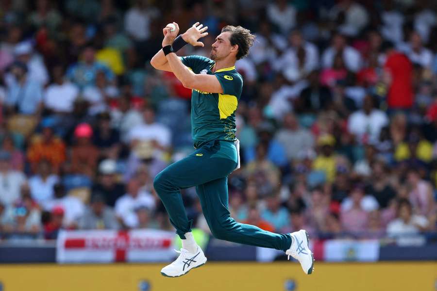 Mitchell Starc in action 