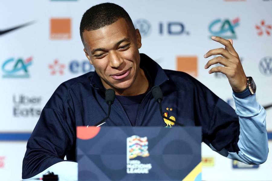 Kylian Mbappe voelt zich weer goed na zijn gebroken nieuws op het EK