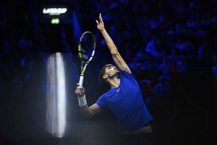 Alcaraz ganó su primer partido de individuales en la Laver Cup