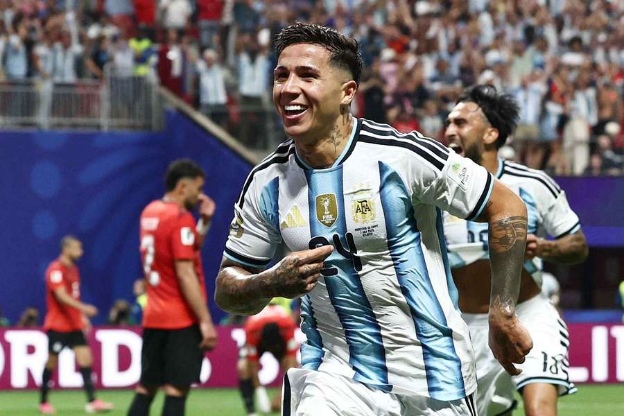 Fernández rozhodl o výhře Argentiny.