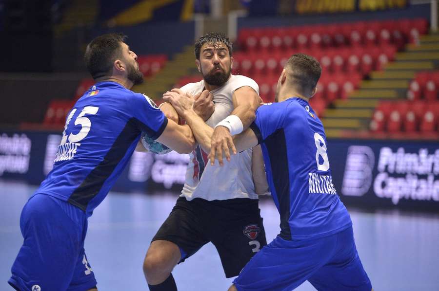 Flensburg, marele obstacol pentru HC Buzău! CSM București, pregătită de dueluri tari în Europa Flensburg, marele obstacol pentru HC Buzău! CSM București, pregătită de dueluri tari în Europa