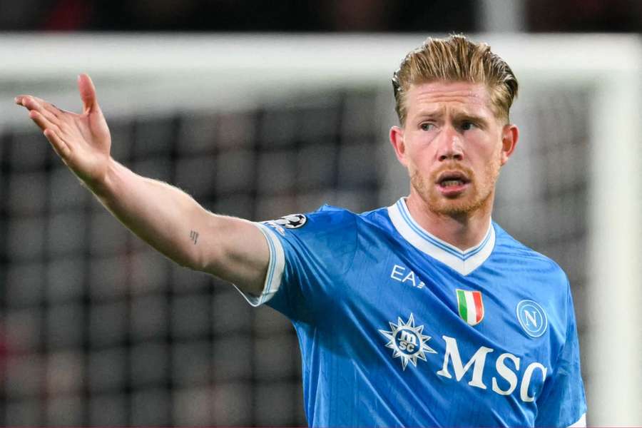 Napoli de De Bruyne perdeu feio para o PSV Napoli de De Bruyne perdeu feio para o PSV