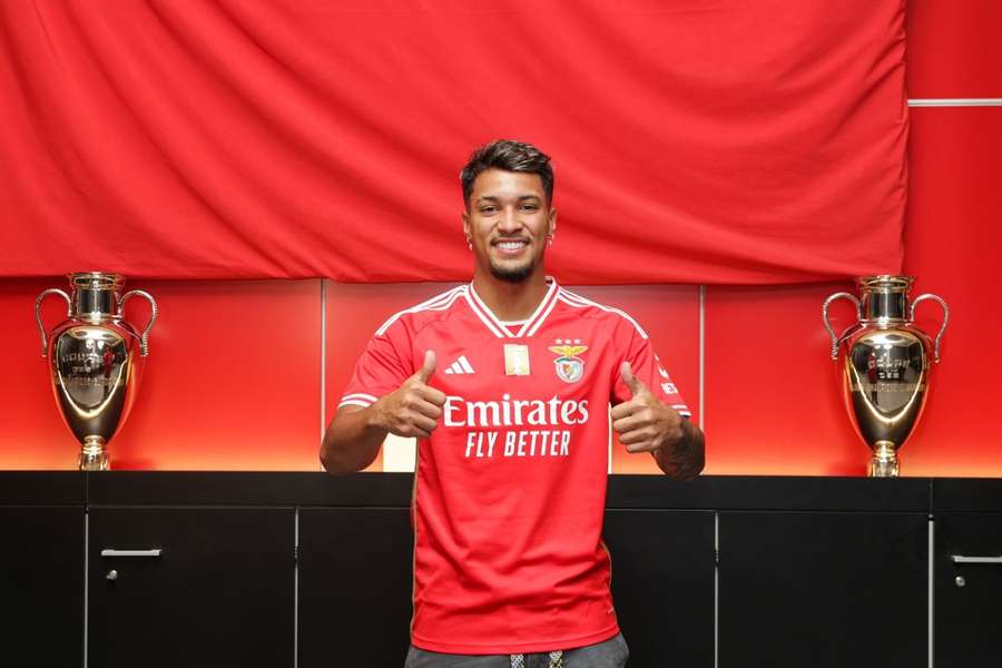 Oficial: Marcos Leonardo é o novo avançado do Benfica