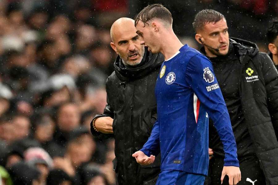Chelsea's Cole Palmer was substituted early on against Manchester United