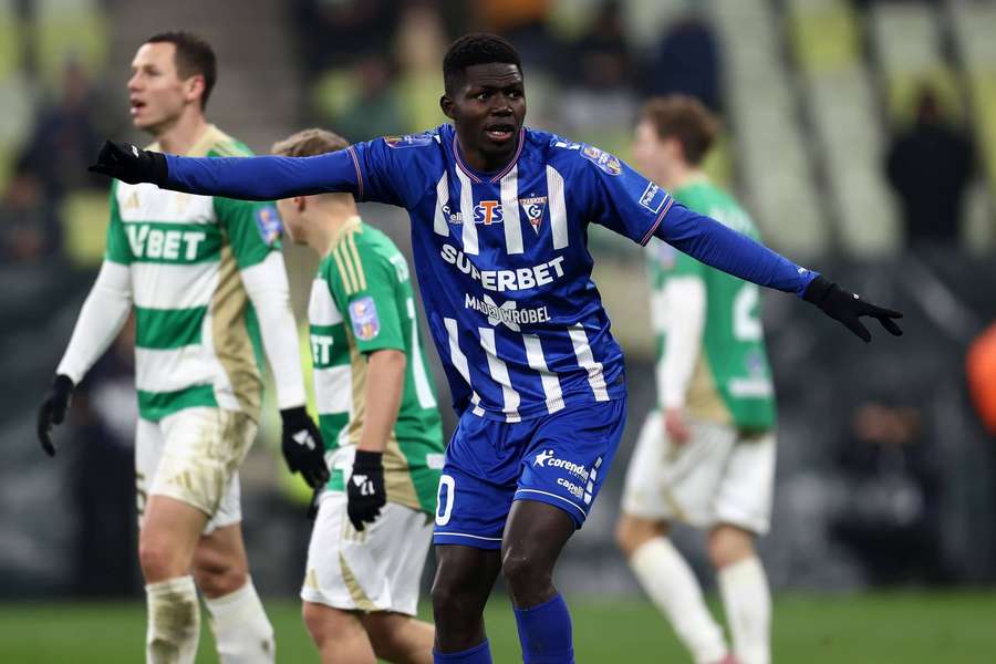 Senegalese striker Ousmane Sow in action for Gornik Zabrze