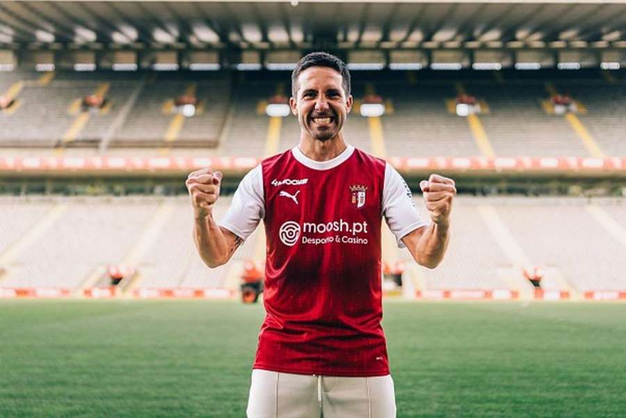 João Moutinho é reforço do SC Braga