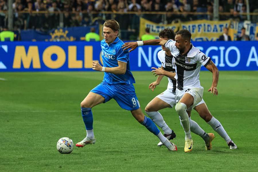 Napoli quer evitar jogo de desempate contra a Inter de Milão