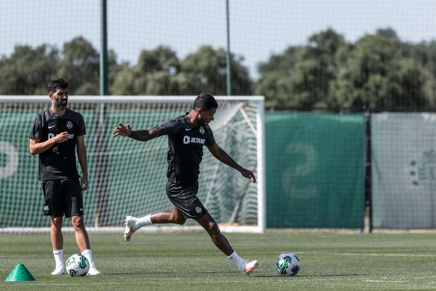 Matheus Reis numa sessão de treino
