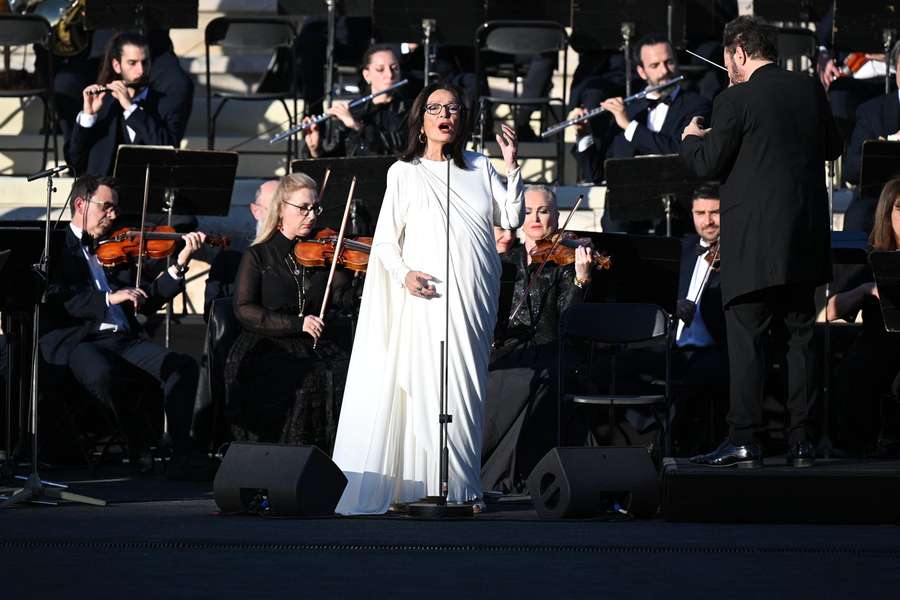 Nana Mouskouri zingt in Athene