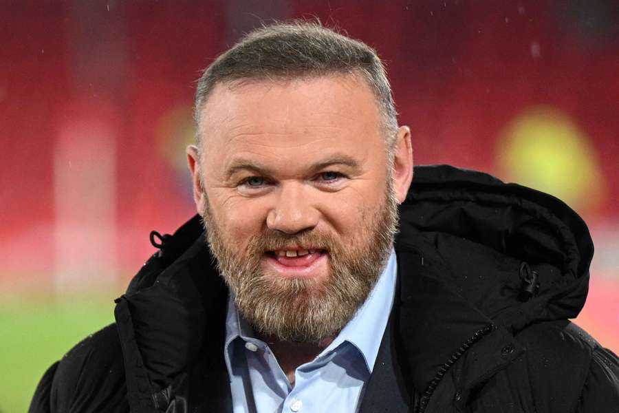 Rooney não decola como técnico