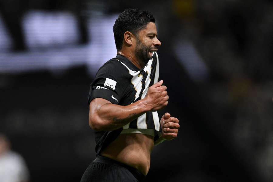 Hulk e o hat-trick que ninguém quer no Brasileirão: ineficiência que liga alerta