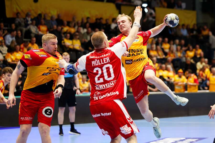 GOG's Hjalte Lykke tries to break through the Aalborg defense during a match last season