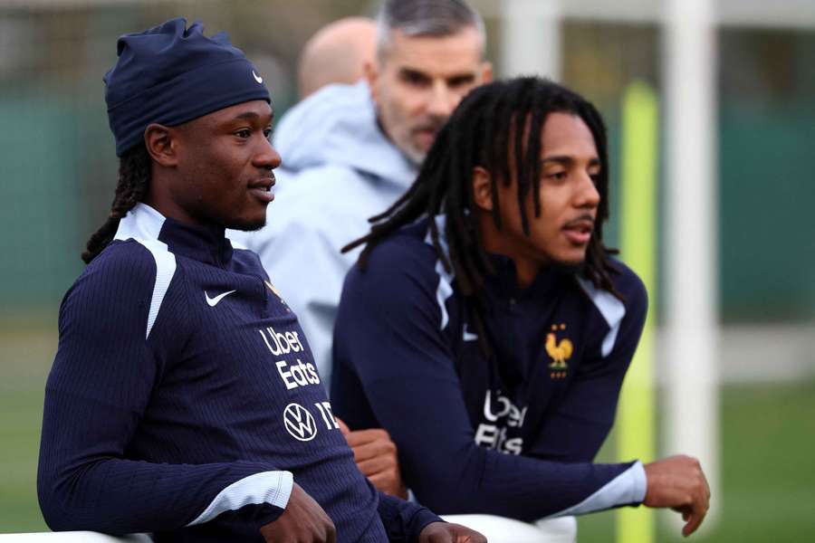 Camavinga et Koundé à Clairefontaine le 8 octobre 2025.