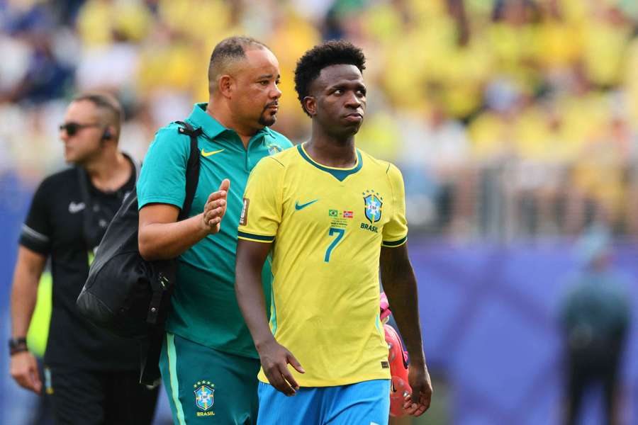 Vinicius, decepcionado tras la derrota Vinicius, decepcionado tras la derrota