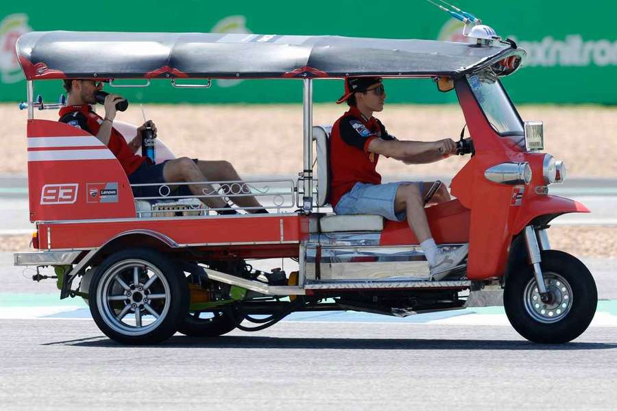 Marc Márquez lleva a Pecco Bagnaia