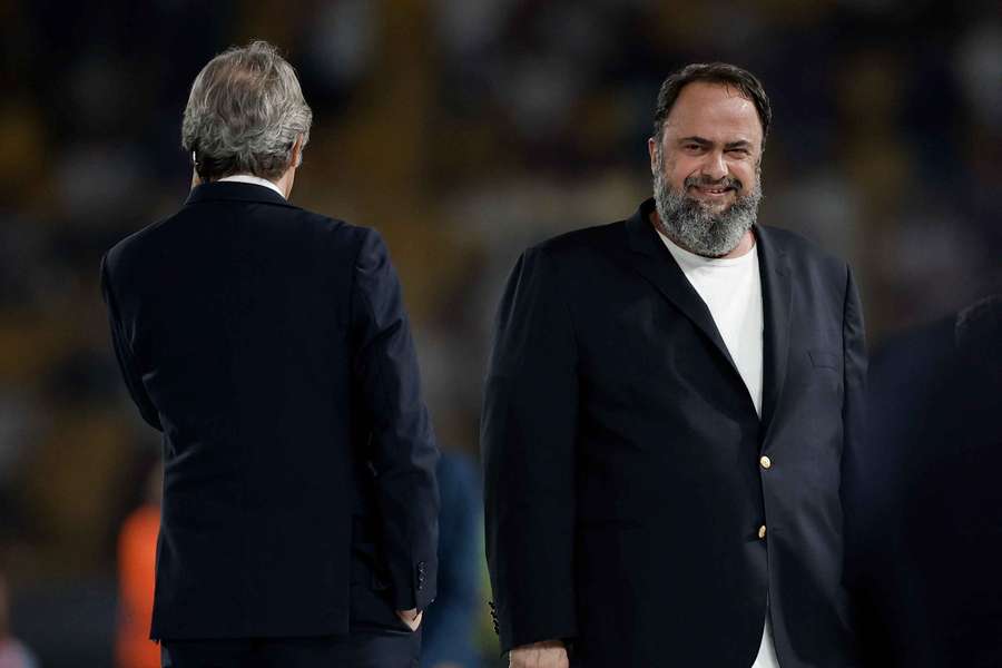 Nottingham Forest owner Evangelos Marinakis (right)