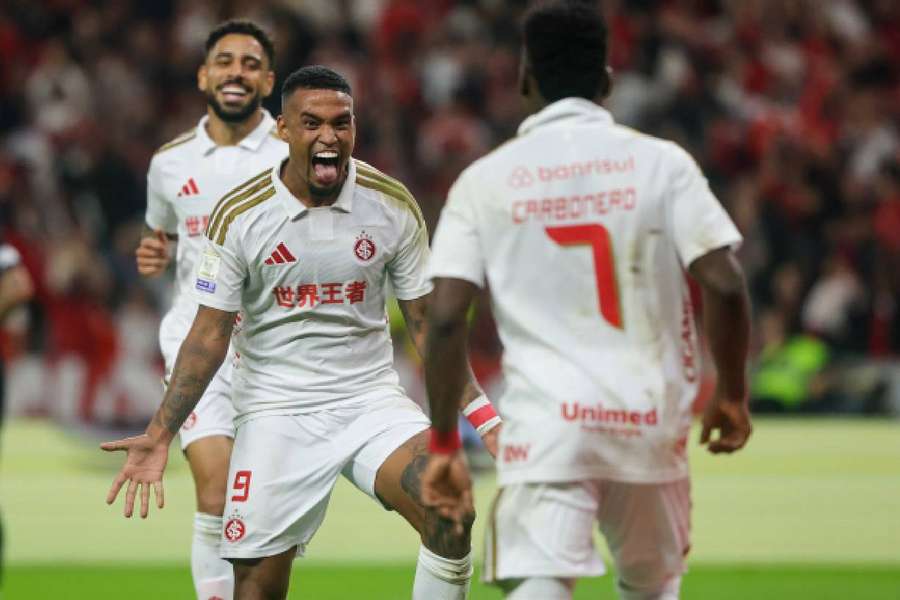 Inter pode abrir distância para o Vitória na classificação Inter pode abrir distância para o Vitória na classificação