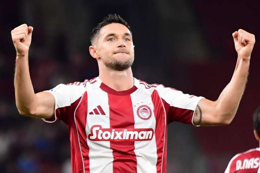 Roman Yaremchuk avec l'Olympiakos. Roman Yaremchuk avec l'Olympiakos.