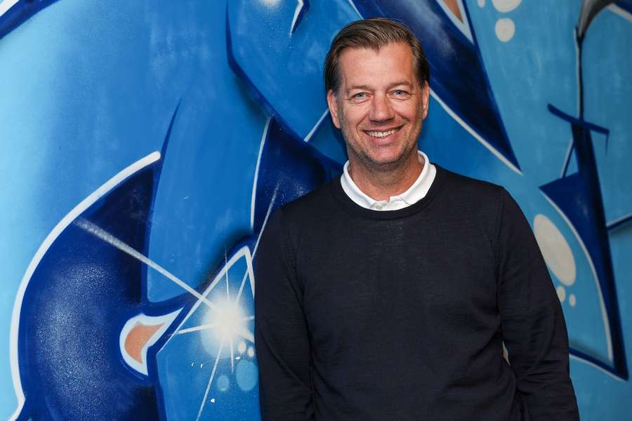 FC Den Bosch have fired technical director Bernard Schuiteman