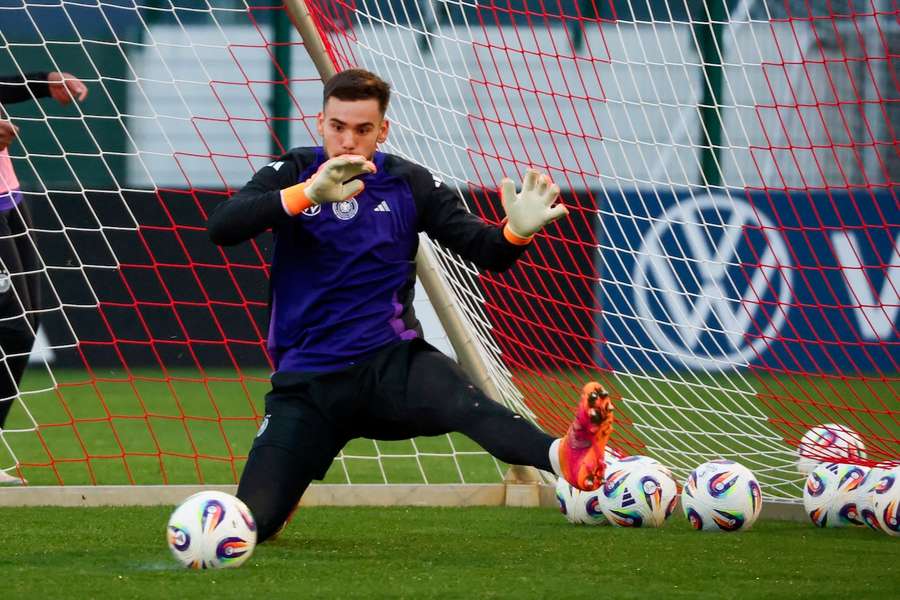 Dennis Seimen in der Vorbereitung der deutschen U21-Nationalmannschaft.