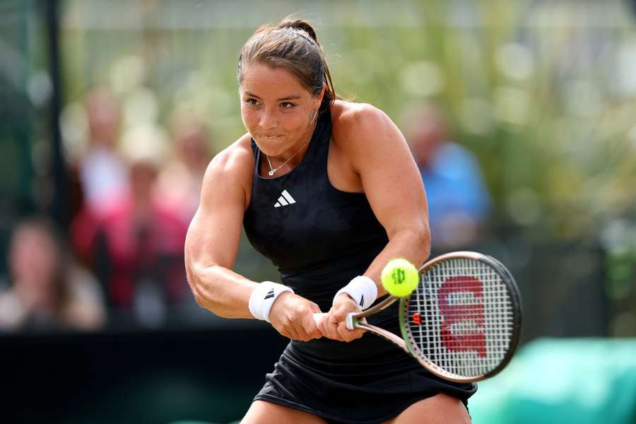 Jodie Burrage in action against Alize Cornet