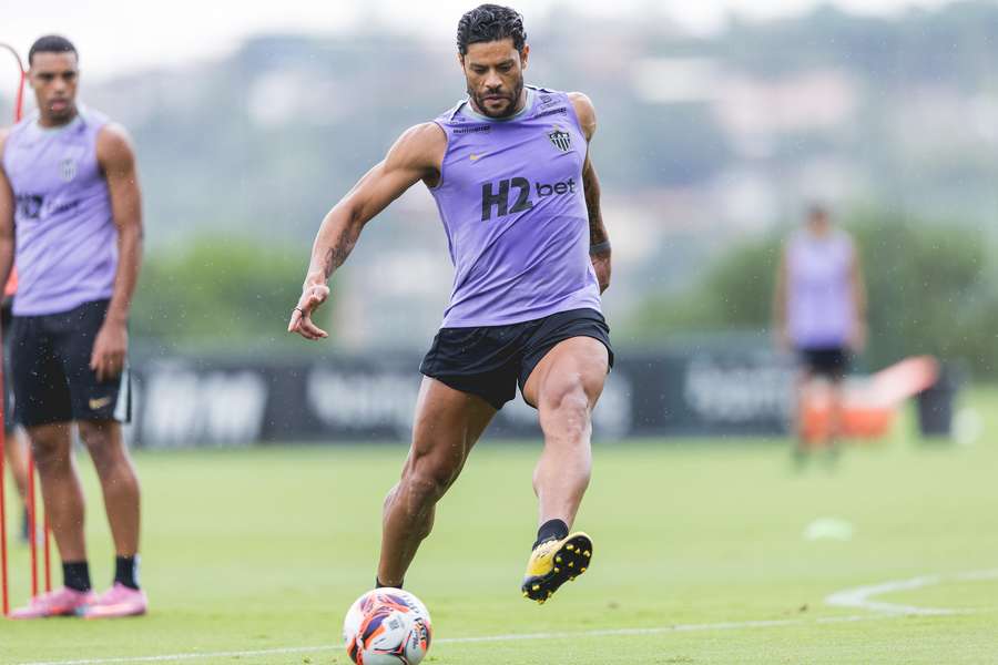 Hulk vem participando normalmente da pré-temporada do Atlético-MG