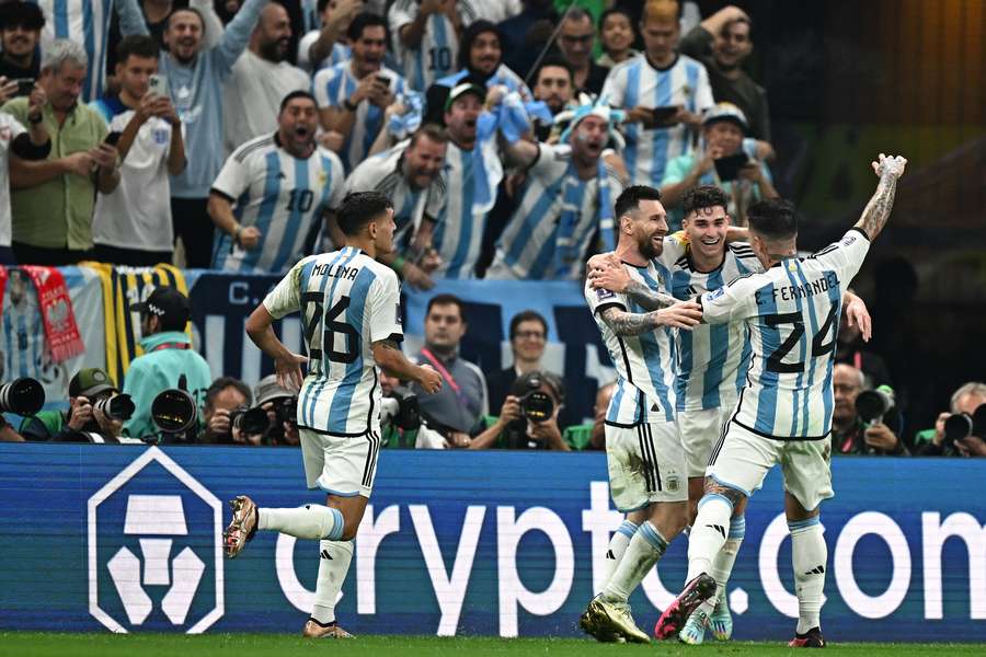 Messi, de 35 anos, dedicou a classificação para a final a seus familiares e ao povo argentino