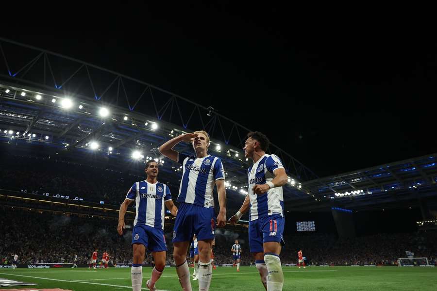 Porto celebrate taking the lead against Benfica Porto celebrate taking the lead against Benfica