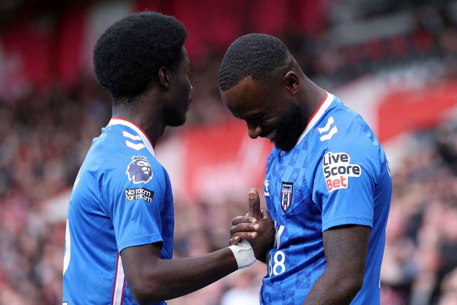 Eliezer Mayenda: 'The fans push me to perform' for Sunderland Eliezer Mayenda: 'The fans push me to perform' for Sunderland