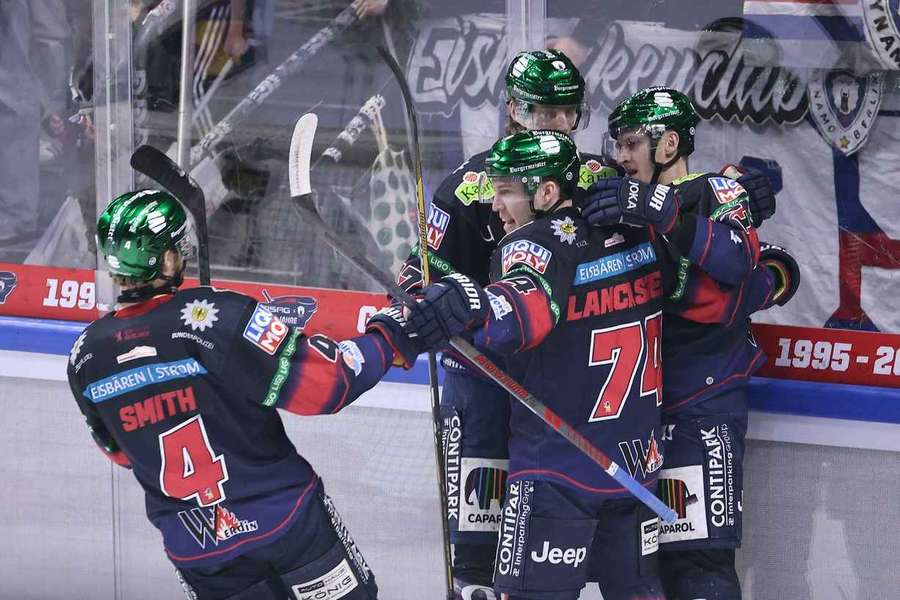 Die Berliner schlugen München mit 5:1 Die Berliner schlugen München mit 5:1