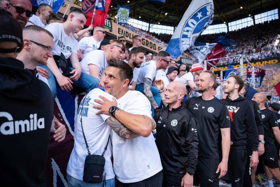Kiel ist letzte Saison aus der Bundesliga abgestiegen.