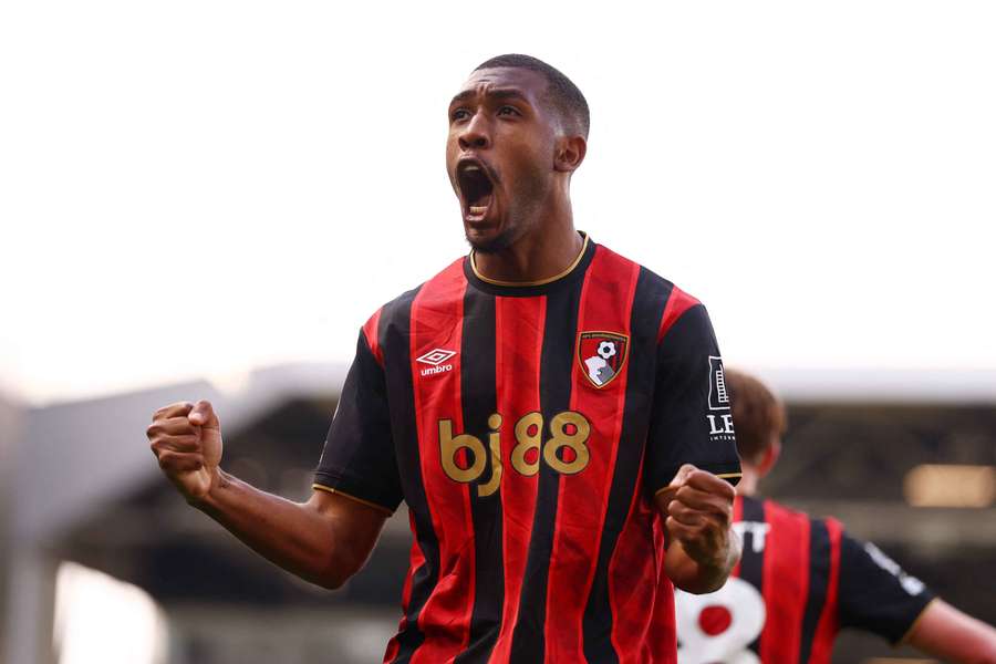 Rayan fez história ao marcar em Fulham 0x1 Bournemouth