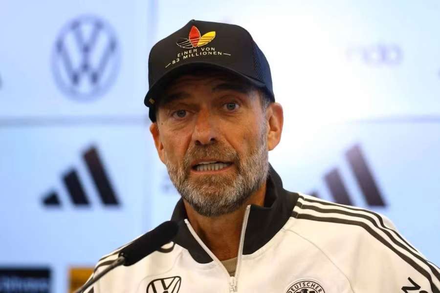 Klopp během tiskové konference.