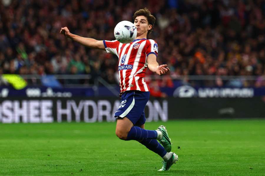 Alvarez in action for Atletico Madrid