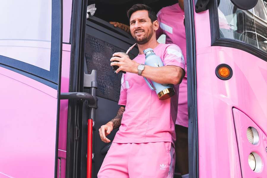 Lionel Messi marcou o segundo gol do time no jogo de ida