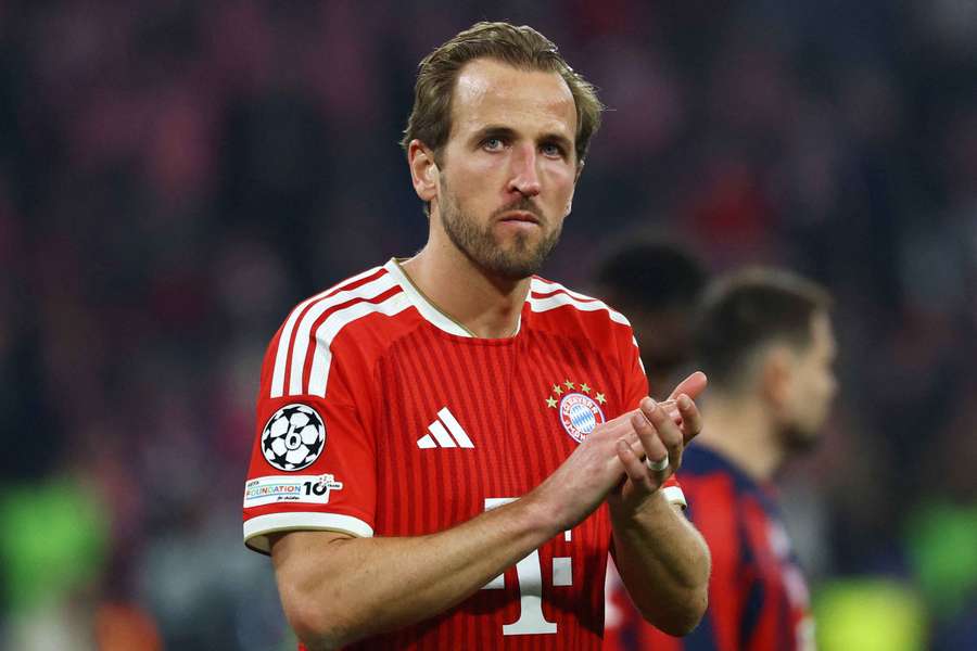 Harry Kane é o artilheiro isolado da Bundesliga, com 33 gols