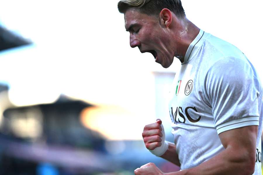 Rasmus Hojlund celebrates his second goal for Napoli against Cremonese Rasmus Hojlund celebrates his second goal for Napoli against Cremonese